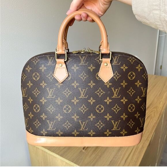 ✅100%AUTH✅LOUIS VUITTON ALMA PM - Picture 3 of 16